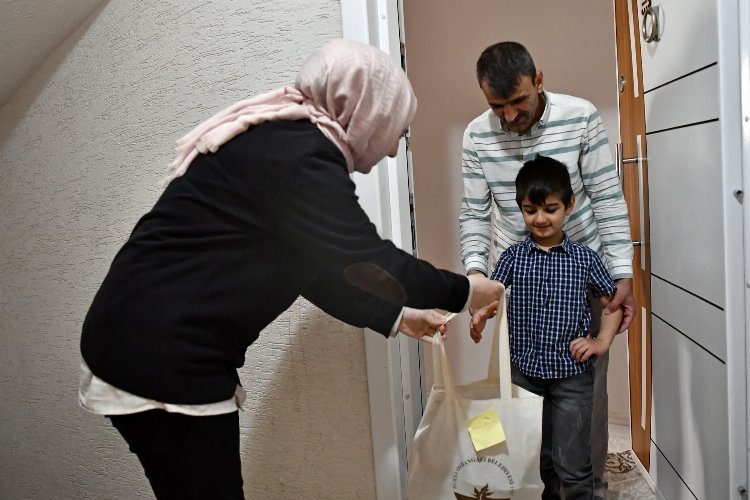 Bursa Osmangazi’den çocuklara bayram hediyesi -