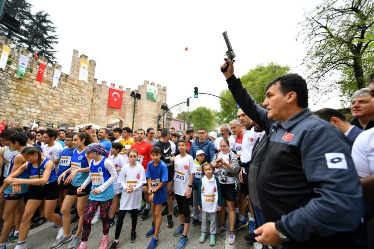 Bursa Osmangazi tarihi koşuya hazır -