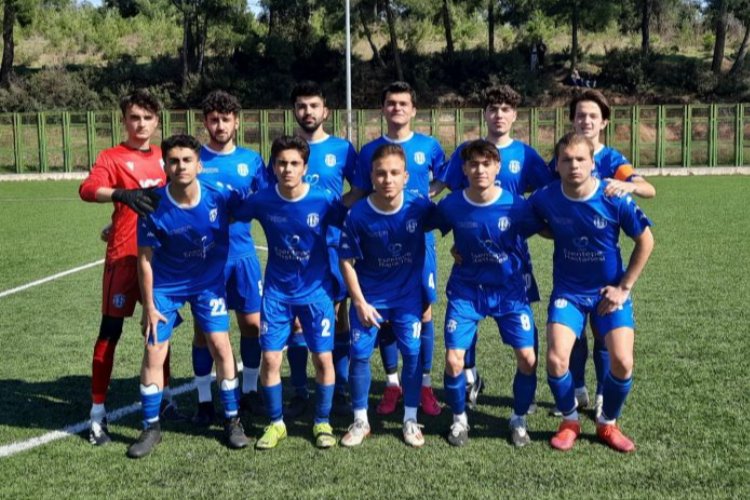 Bursa Ovaakçaspor şampiyon oldu -