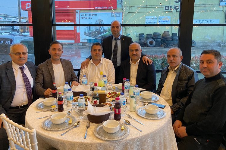 Bursa PERDER üyeleri iftarda buluştu -