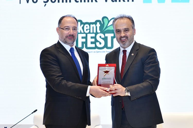 Bursa'ya 3 ayrı 'proje' ödülü -