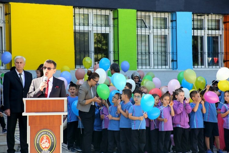 Bursa Yenişehir'de 'İlköğretim' coşkusu -