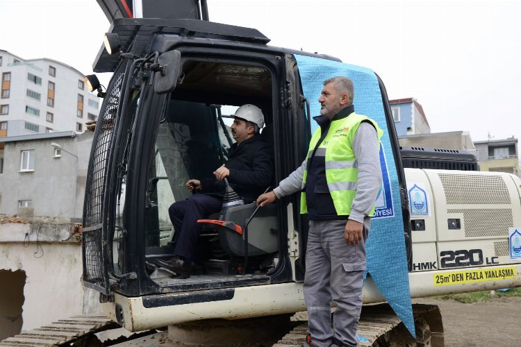 Bursa Yıldırım'da hizmetin 'yolu' açık -