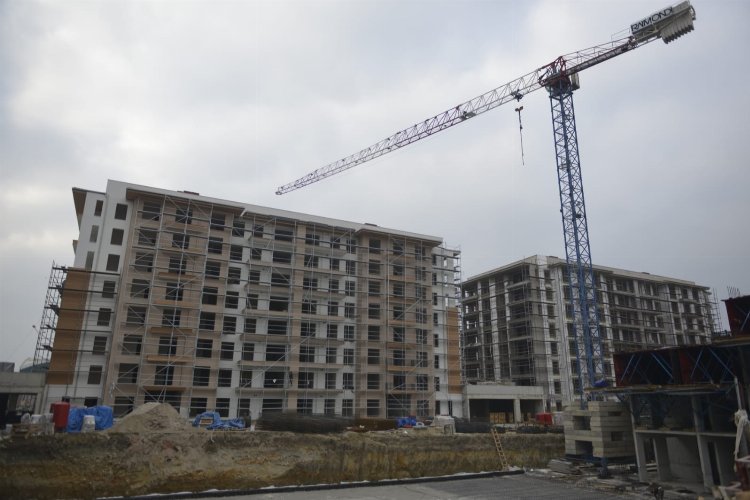 Bursa Yıldırım'da Mevlana'da yeni yaşam yükseliyor -
