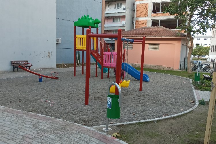 Bursa Yıldırım'da parklar yenileniyor -