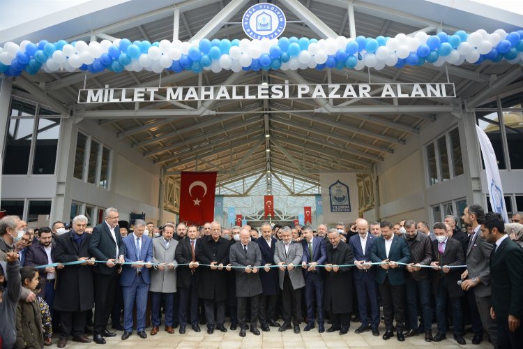 Bursa Yıldırım'da pazarcının da vatandaşın da yüzü gülüyor -