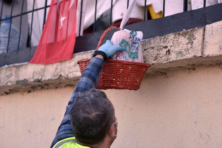 Bursa Yıldırım hem gönüllere, hem sofralara destek -