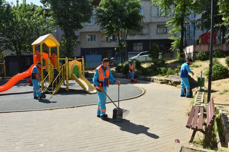 Bursa Yıldırım'ın sokaklarında bahar temizliği -