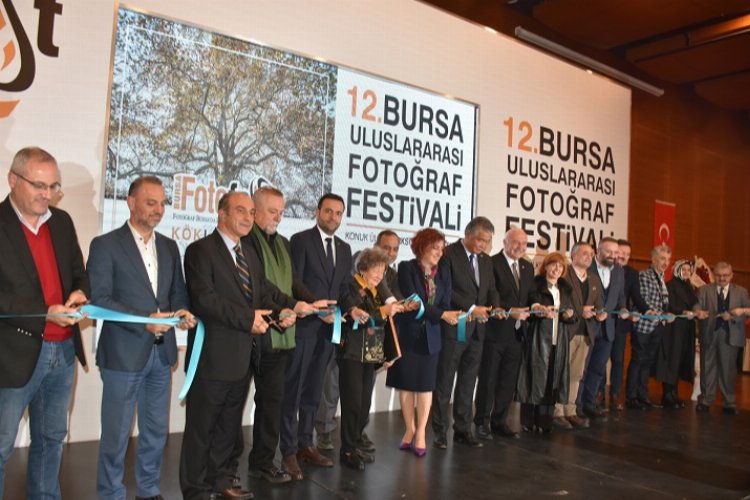 BursaFotoFest kapılarını 12'nci kez açtı -