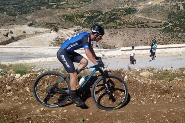 Bursalı sporcu milli formayla pedal basacak -