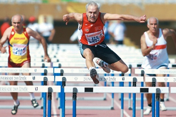 Bursalı veteran atlet Avrupa ikincisi oldu -