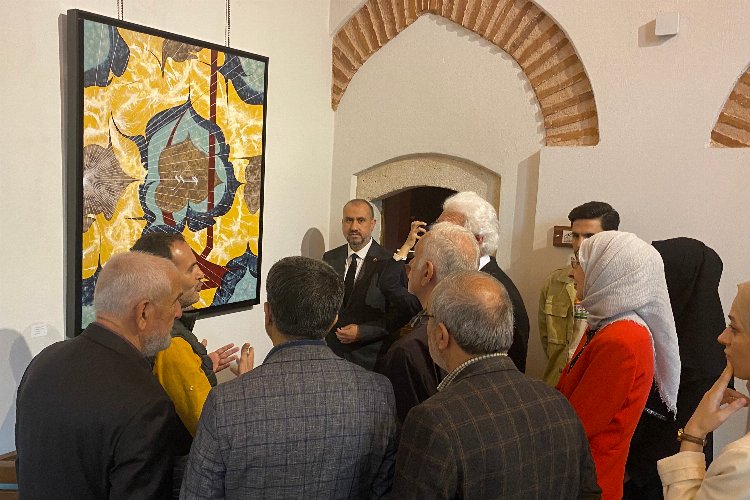 Bursalılar tezhip sergisinde buluştu -