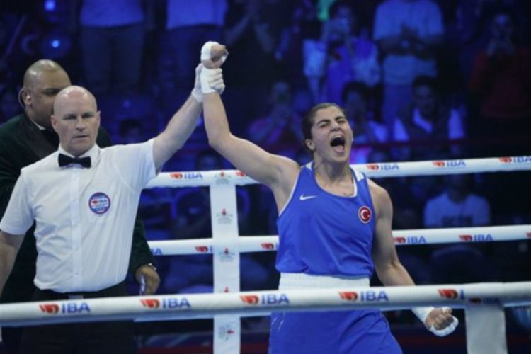 Busenaz Sürmeneli Dünya Şampiyonu -