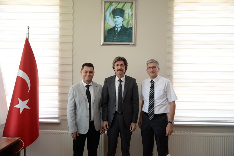 BUÜ Mühendislik Fakültesi’nde bayrak değişimi -