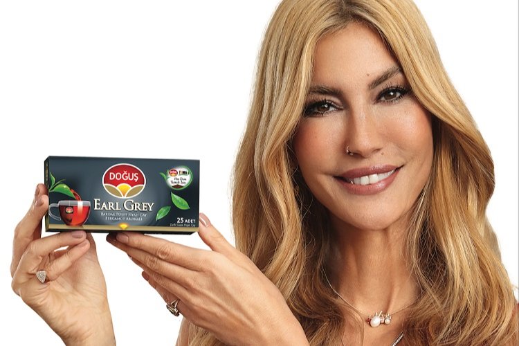 Çağla Şıkel reklam yüzü oldu -