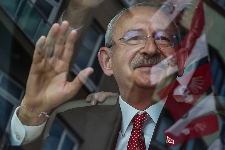 Çakışan mitinge 'Millet' ayarı -