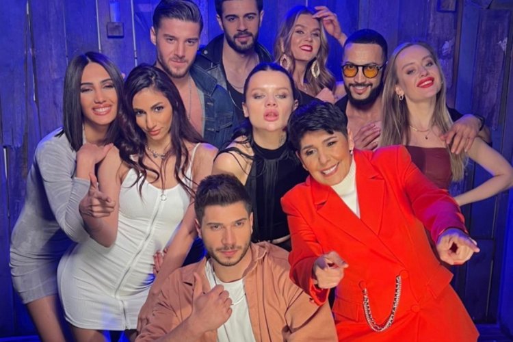 Cansever'den Z kuşağına özel şarkı -
