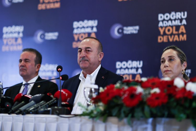 Çavuşoğlu duyurdu... Memurlara kira desteği geliyor -