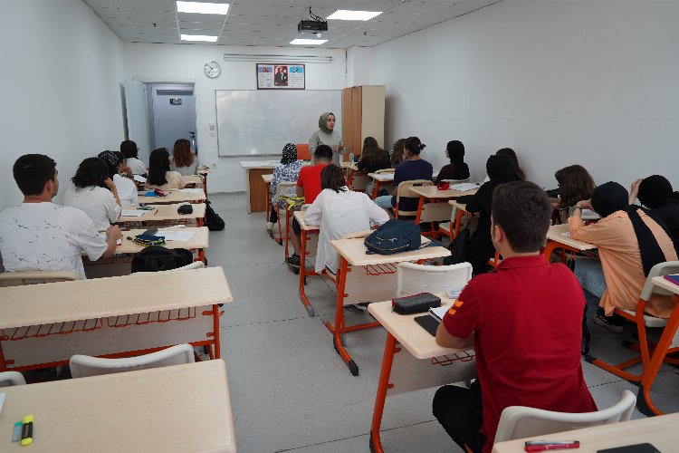 Çayırova'da yaz okulu kayıtları başlıyor -