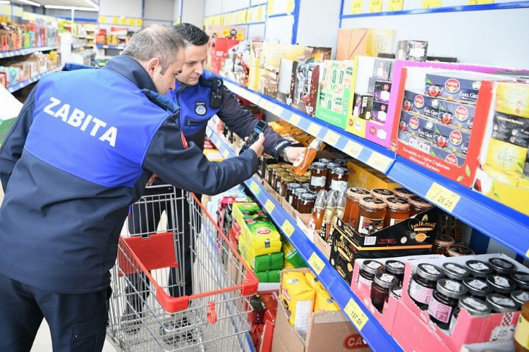 Çayırova Zabıtası'ndan market denetimleri -