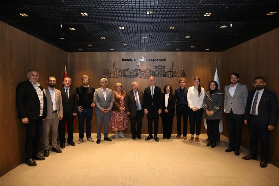 Cenon heyeti, kardeşliği resmiyete dökmek için İnegöl’de -