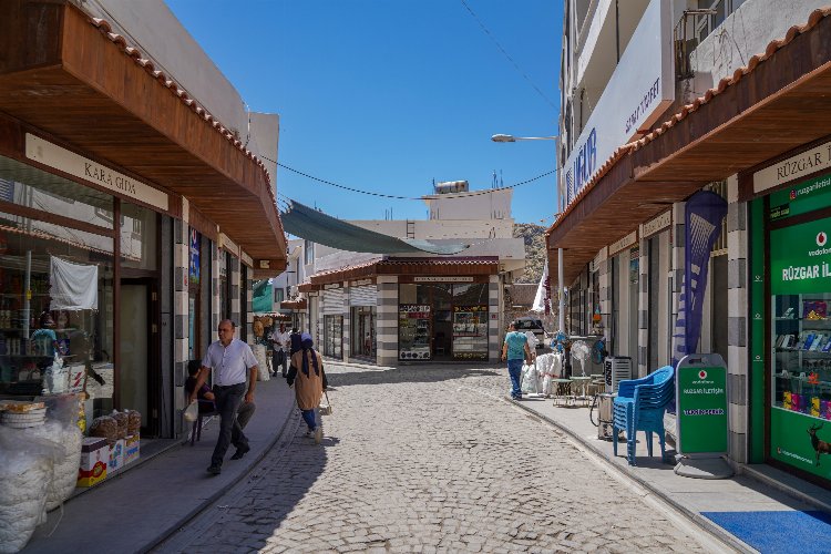 Çermik Çarşısı’nın çehresi değişti -