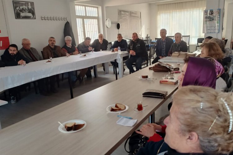 CHP Bursa Yenişehir üyelerine 'sokak örgütlenme' eğitimi -