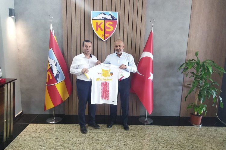 CHP Kayseri'den Kayserispor'a ziyaret -