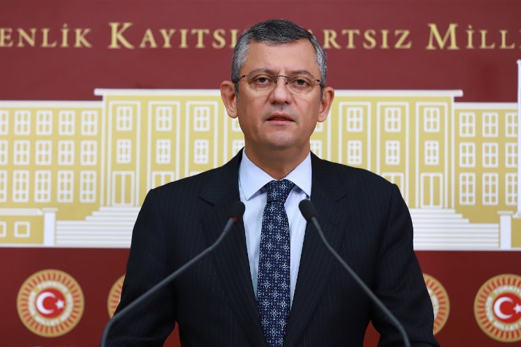 CHP'li Özel: Mesafemiz ve teröristlere yönelik tavrımız değişmeyecek -