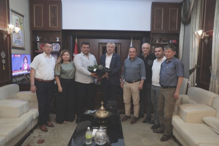 Cücenoğulları'ndan Başkan Kayalar'a ziyaret -