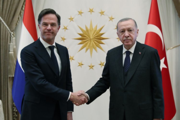 Cumhurbaşkanı Erdoğan Başbakan Rutte ile görüştü -