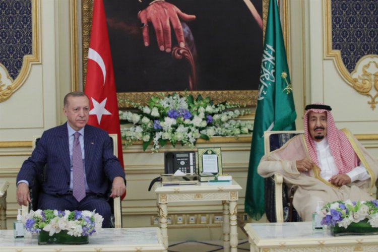 Cumhurbaşkanı Erdoğan: Suudi Arabistan seyahatimiz yeni kapı aralayacak -