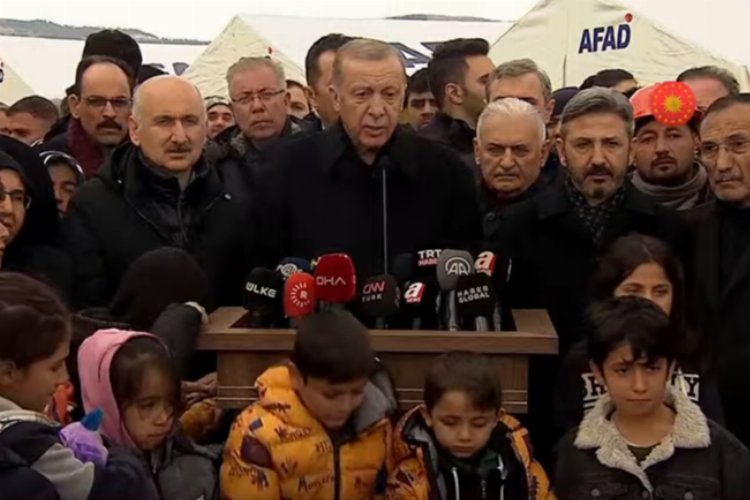 Cumhurbaşkanı Erdoğan Adıyaman'da açıkladı... Depremzedelere kira desteği ve 15 bin TL nakdi yardım -