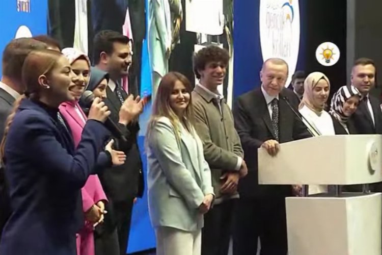 Cumhurbaşkanı Erdoğan Ankara'da gençlerle buluştu -