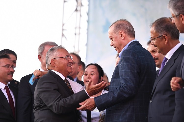Cumhurbaşkanı Erdoğan'dan Büyükkılıç'a tebrik -