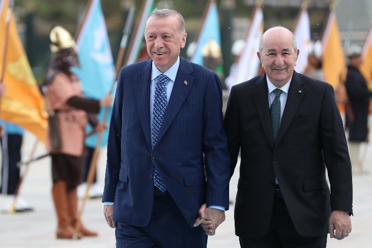 Cumhurbaşkanı Erdoğan'dan Cezayir'e FETÖ ile mücadele teşekkürü -