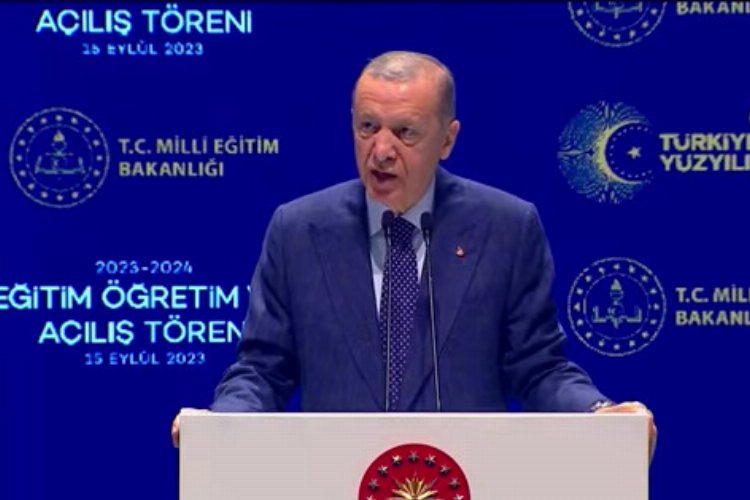 Cumhurbaşkanı Erdoğan'dan ek ders ücreti müjdesi... Erdoğan ilk ders zilini çaldı -