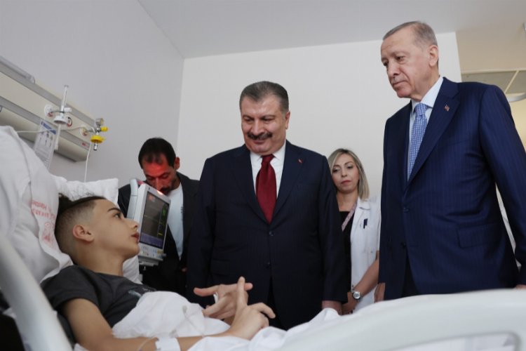 Cumhurbaşkanı Erdoğan'dan Gazze’den getirilen hastalara ziyaret -
