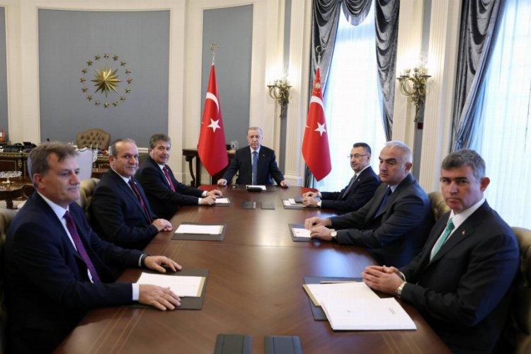  Cumhurbaşkanı Erdoğan, KKTC Başbakanı Üstel’i kabul etti -