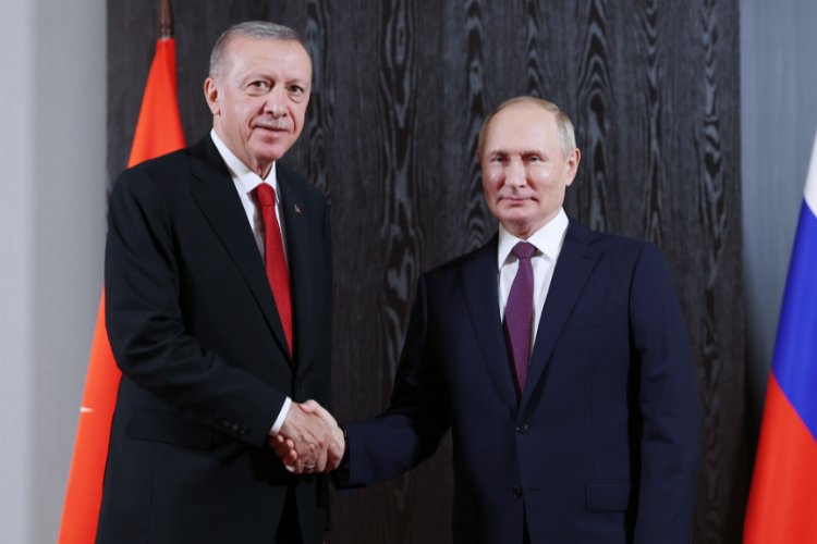 Cumhurbaşkanı Erdoğan Putin'le görüştü -