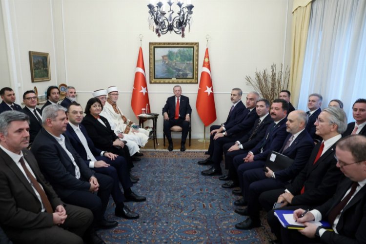 Cumhurbaşkanı Erdoğan, Türkiye’nin Atina Büyükelçiliğini ziyaret etti -