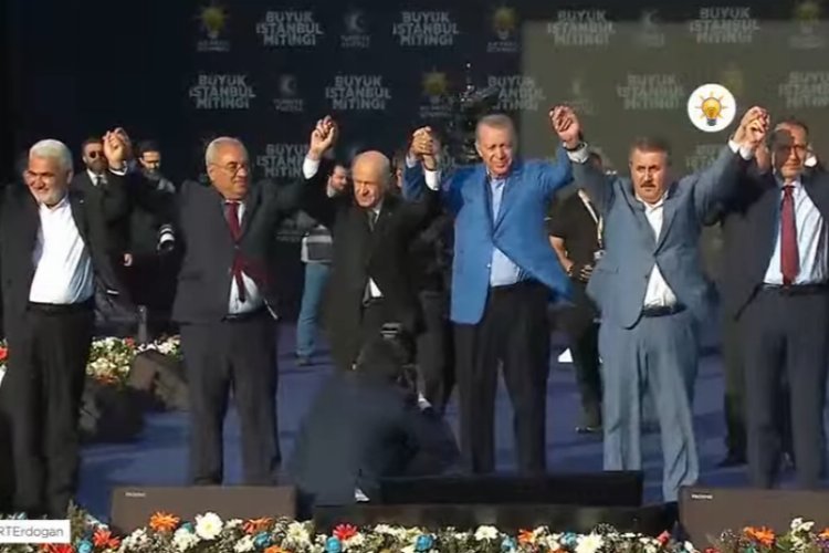 Cumhurbaşkanı Erdoğan: Yükselişin lokomotifi yine İstanbul olacak -