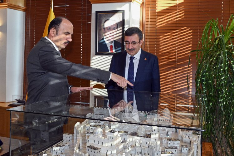 Cumhurbaşkanı Yardımcısı Yılmaz Konya'da -