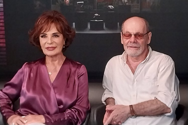 Cüneyt Arkın'a saygı duruşu -