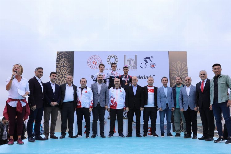 Dağ bisikletleri Mardin sokaklarını arşınladı -