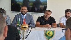 DARICA GB'DE FUTBOLCU LİSANSLARI TAMAM