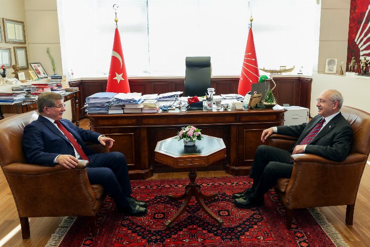 Davutoğlu'ndan Kılıçdaroğlu'na ziyaret -