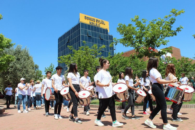 DEKFEST bu yıl sosyal sorumluluk kazandı -