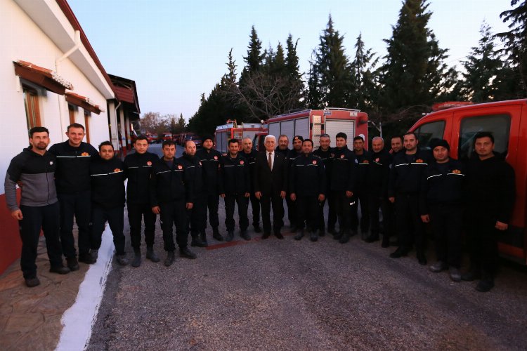 Deprem kahramanları anlattı: Cehennem çukurundan kurtarmanın mutluluğu anlatılamaz -