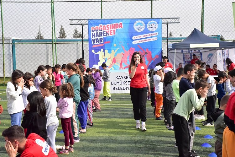 Depremzede çocuklara spor terapisi -